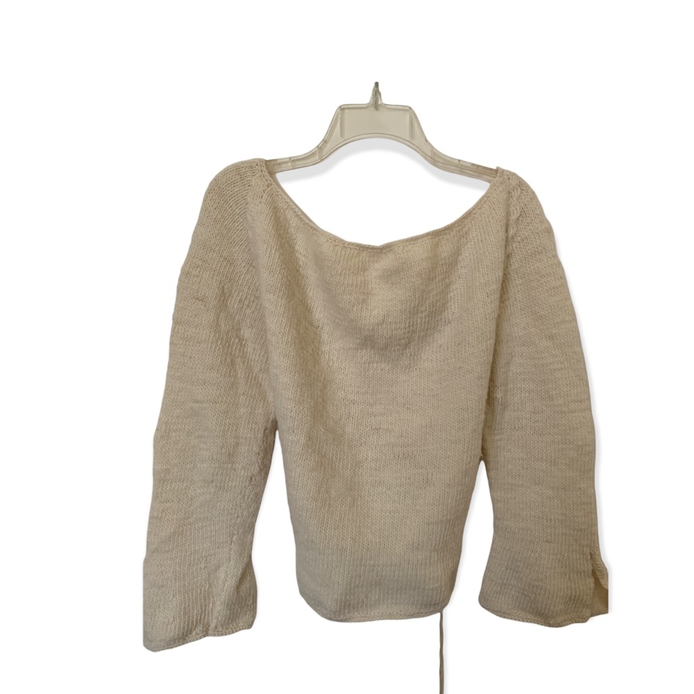 Wool blend cropped creme sweater Sz M